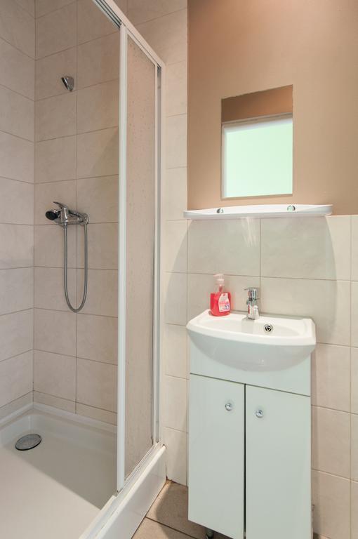 Noclegi Elan Lodz  Ngoại thất bức ảnh