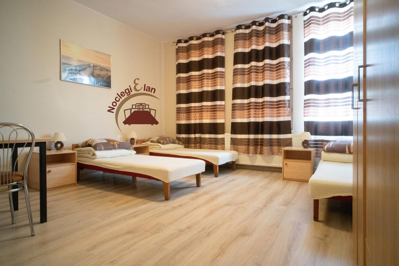 Noclegi Elan Lodz  Ngoại thất bức ảnh
